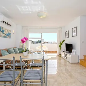 spectacular-attic-seatower-views-2-bedroom-26m-terrace.es-andalucia.com/