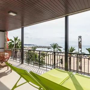 apartamento-la-paz.top-hotels-tarragona.com/